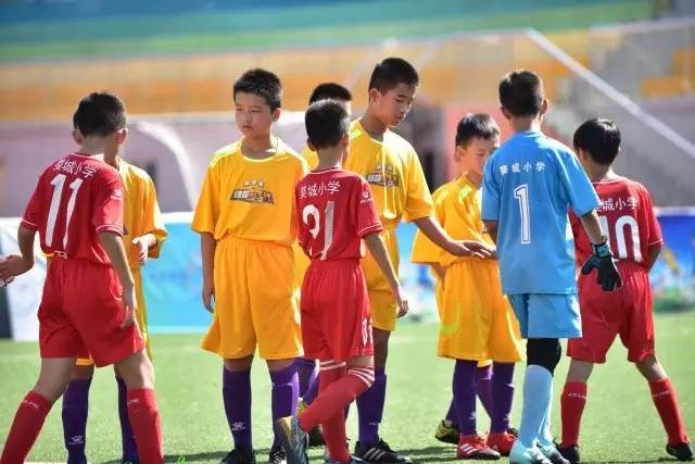 姚明：中国篮球需要学习日本篮球的经验