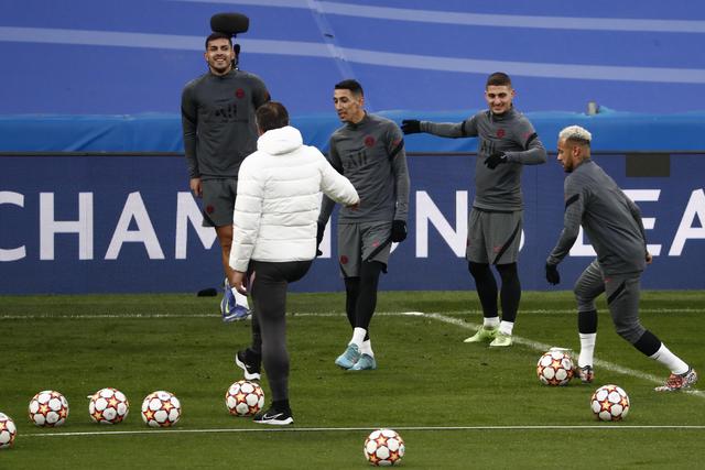 徐杰22+13广东胜同曦 阿不都16+7新疆胜天津